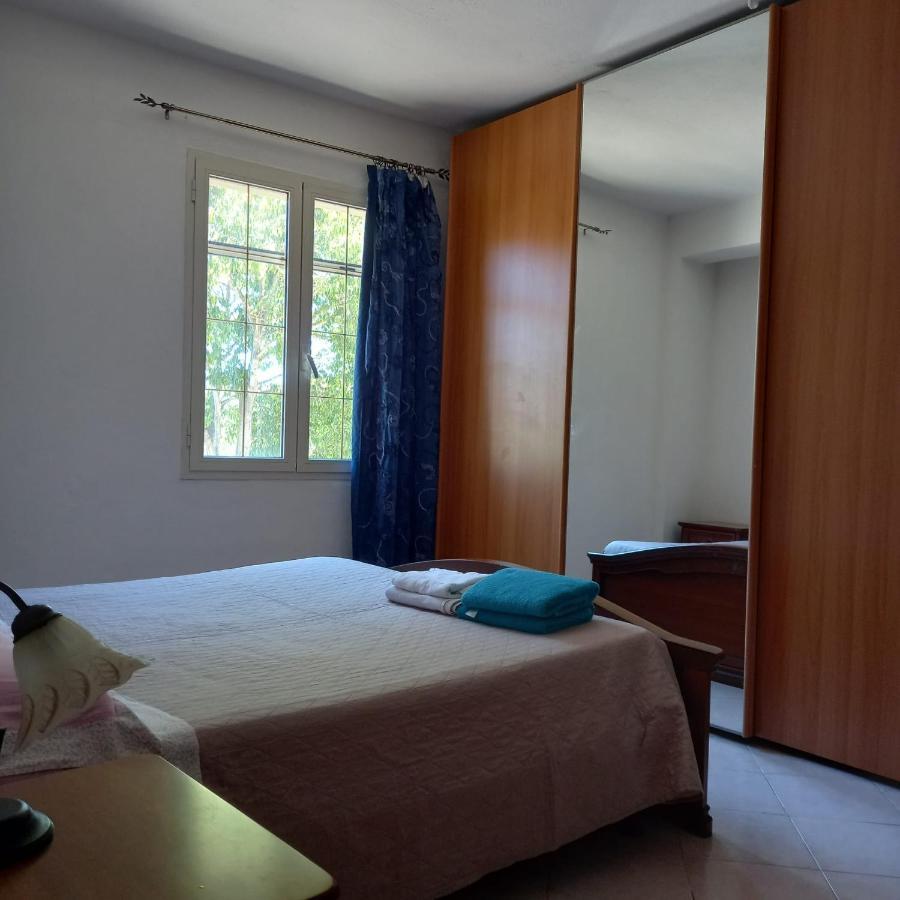 Appartamento Affitto Bilocale 4 Posti Letto Ardali-Ogliastra Esterno foto