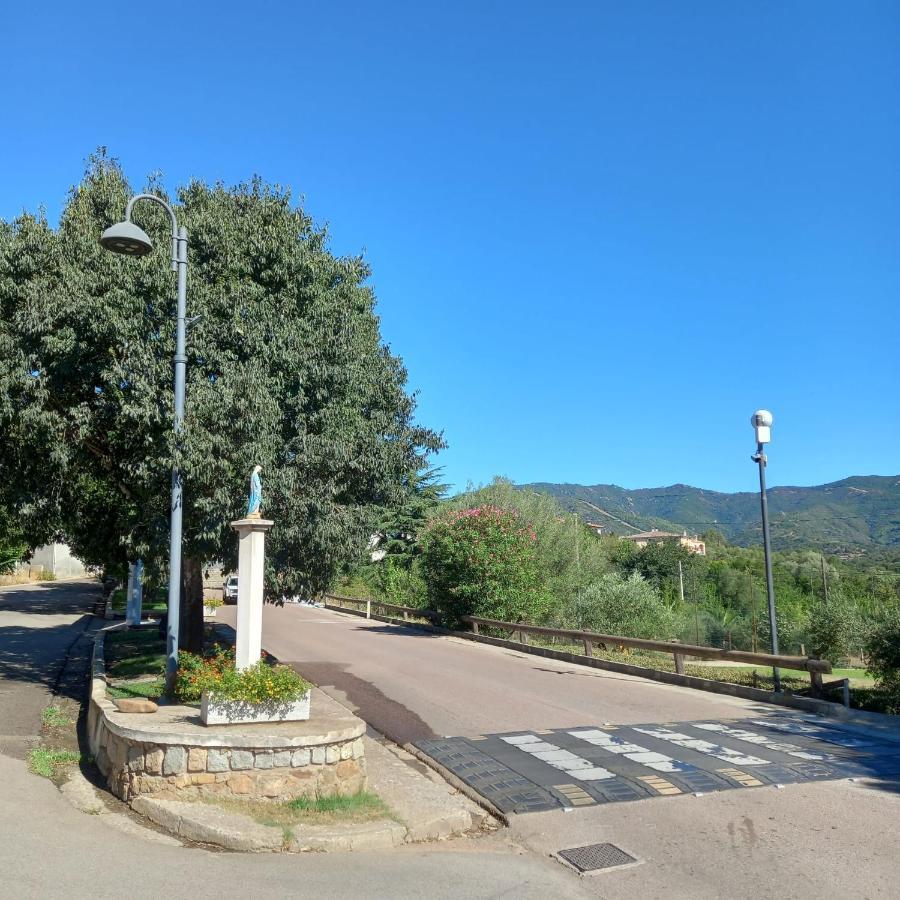 Appartamento Affitto Bilocale 4 Posti Letto Ardali-Ogliastra Esterno foto